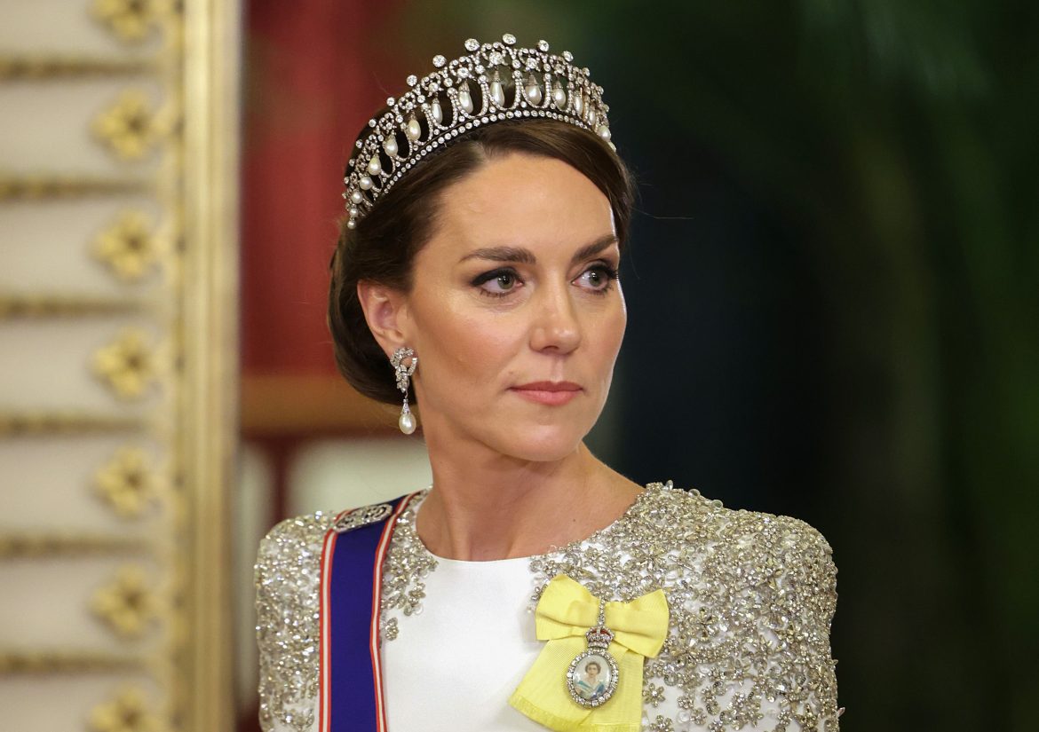 ​Las dudas de Kate Middleton antes de heredar de Diana el título de princesa de Gales: lo debatió con Guillermo y Carlos III (y hubo que convencerla para que aceptara) 