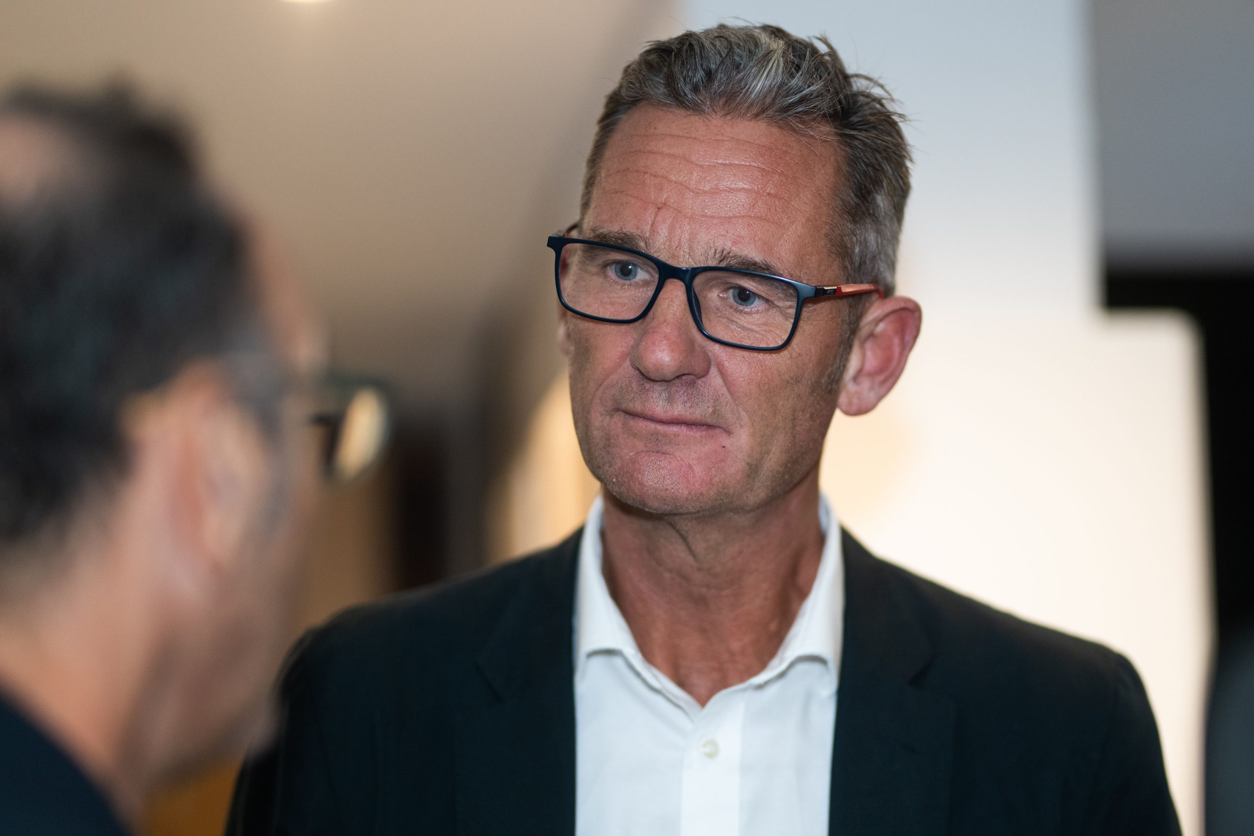 ​"He hecho sufrir a mis seres queridos (…) recordarlo para plasmarlo en el papel ha sido exigente y muchas veces triste", reconoce Iñaki Urdangarin a las puertas de publicar sus memorias 