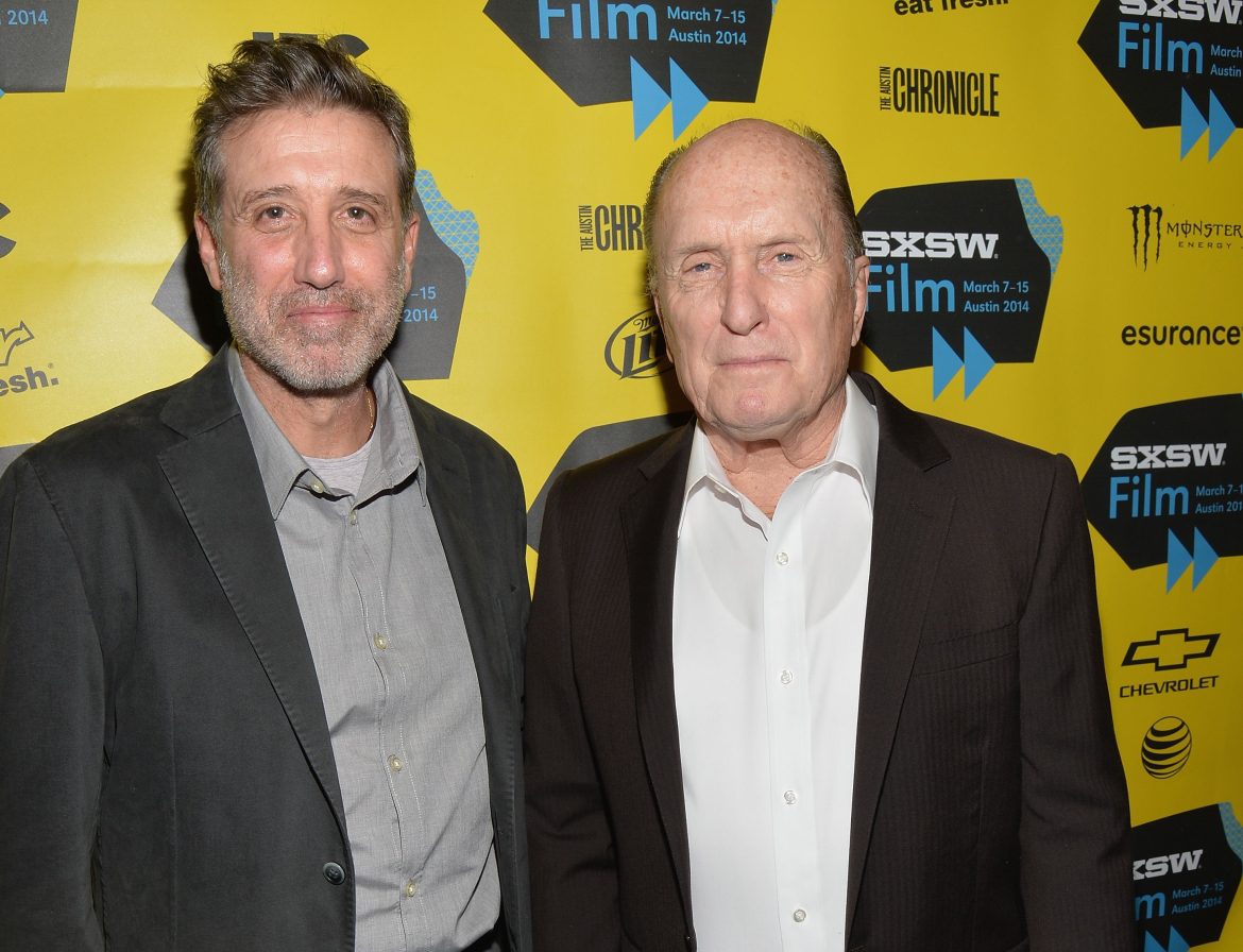 ​Una noche en el viejo México, el western en el que Emilio Aragón dirigió a Robert Duvall: “Cuando conocí a Emilio el pobre estaba muerto de hambre” 