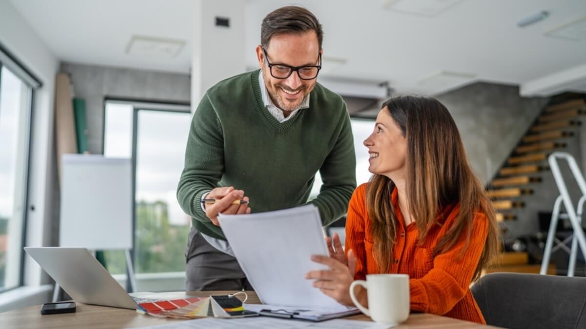 ¿Empresa en pareja? 5 consejos para trabajar juntos y evitar conflictos en casa
