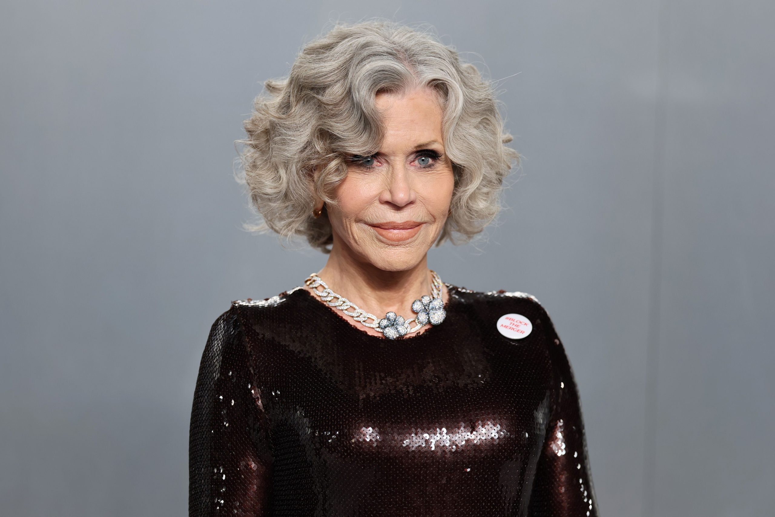 Jane Fonda, espectacular (y tan reivindicativa como siempre) en la fiesta de los Oscar 2026 de Vanity Fair