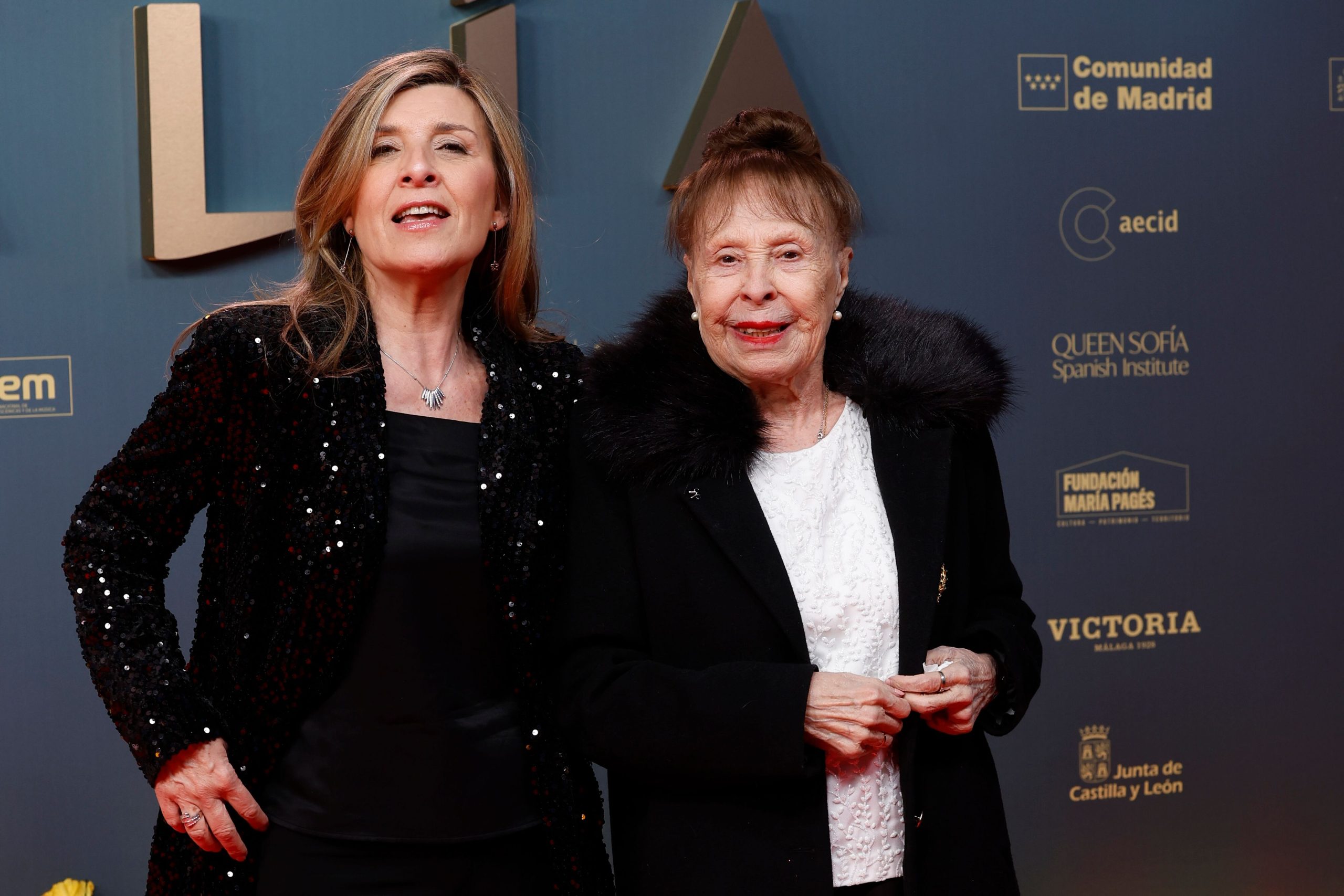 ​La (menos conocida) gran familia de Gemma Cuervo: del ahijado de Amaia Montero a una hija abogada y un nieto que continúa la saga como cineasta 