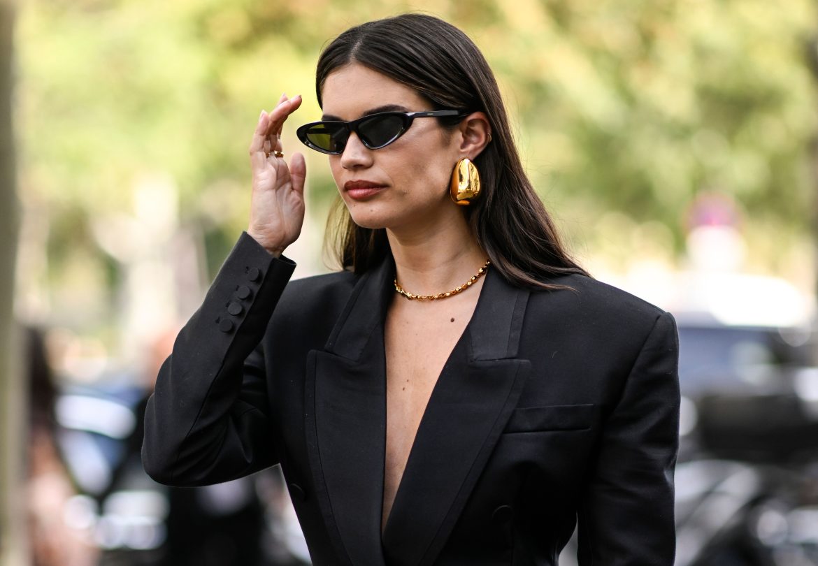 ​Charo Palomo, la peluquera que hace brillar a las morenas: “Es importante buscar el color más parecido al de la ceja y a partir de esa base se puede jugar con claros y oscuros» 