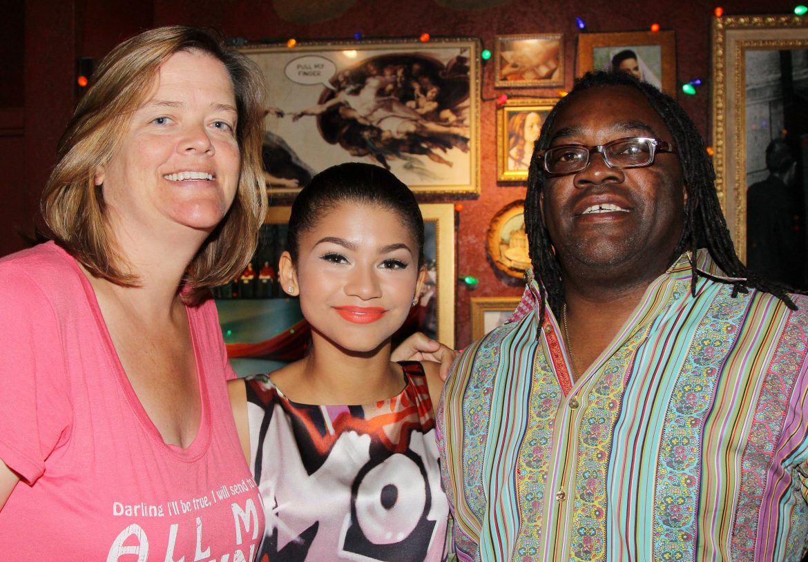​Claire y Kazembe, los padres de Zendaya a los que tanto debe: maestros en colegios con pocos recursos que dejaron su profesión para que ella triunfara como actriz 