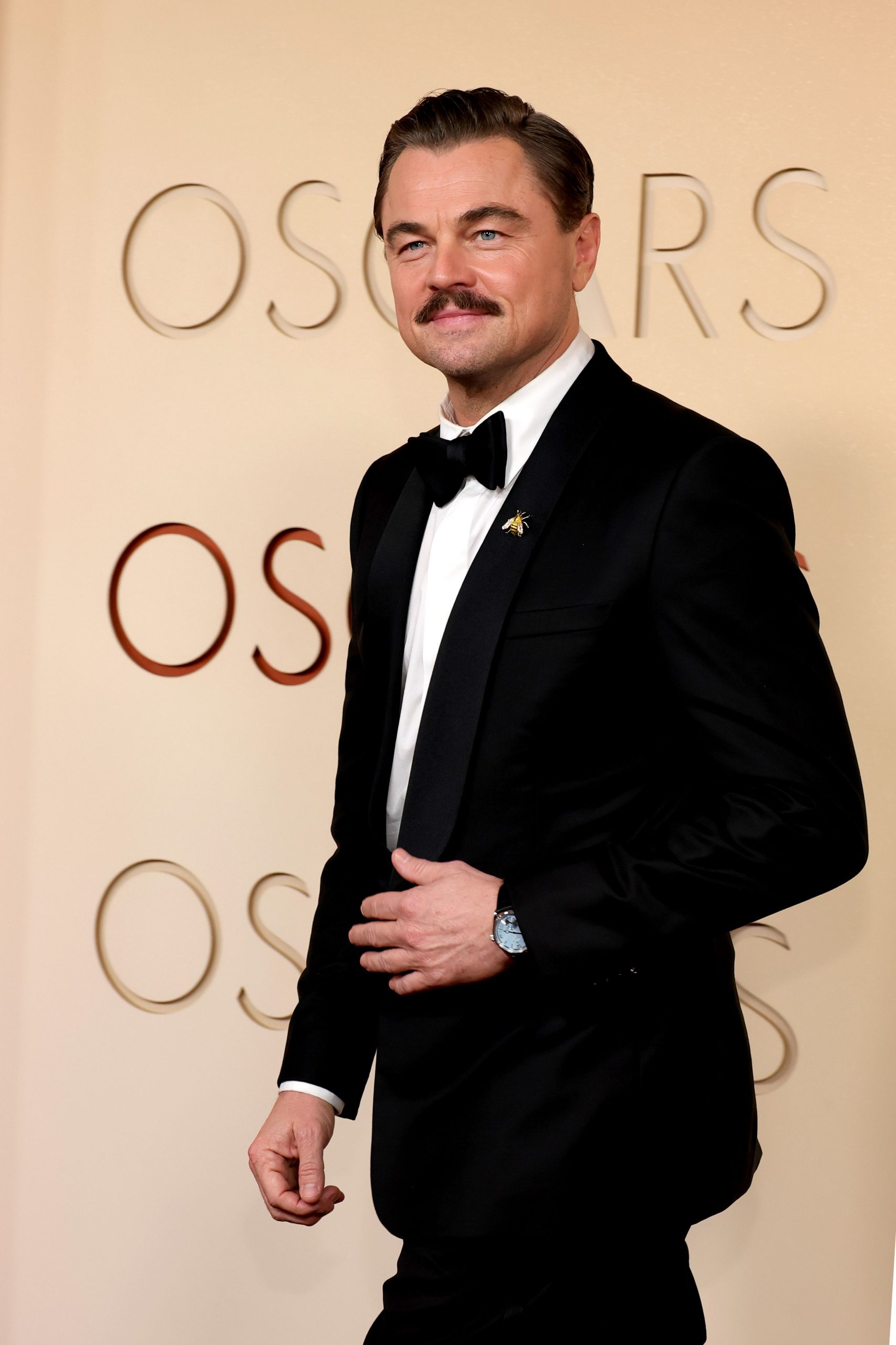 ​Leonardo DiCaprio no lleva a su madre a los Oscar y por primera vez asiste con Vittoria Ceretti: ¿cuántas veces ha ido a los galardones de Hollywood con una de sus novias? 