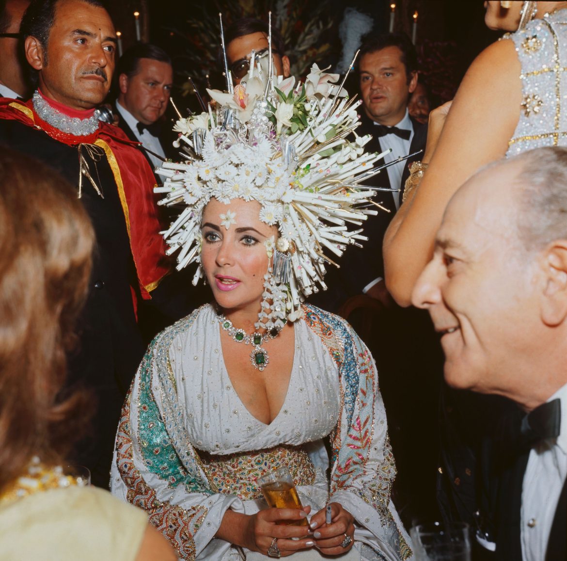 ​15 años sin Elizabeth Taylor: 10 piezas de su espectacular joyero (incluida la perla Peregrina) 