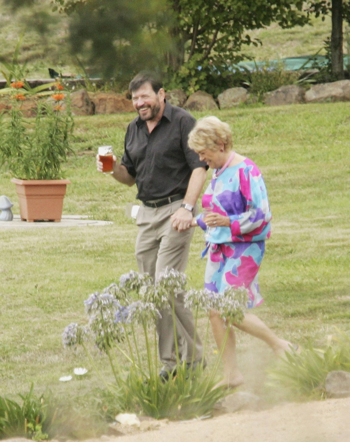 ​Mary de Dinamarca y la familia que la espera en Australia: una madrastra escritora de novela negra, un padre matemático y las dos hermanas que eligió de damas de honor 