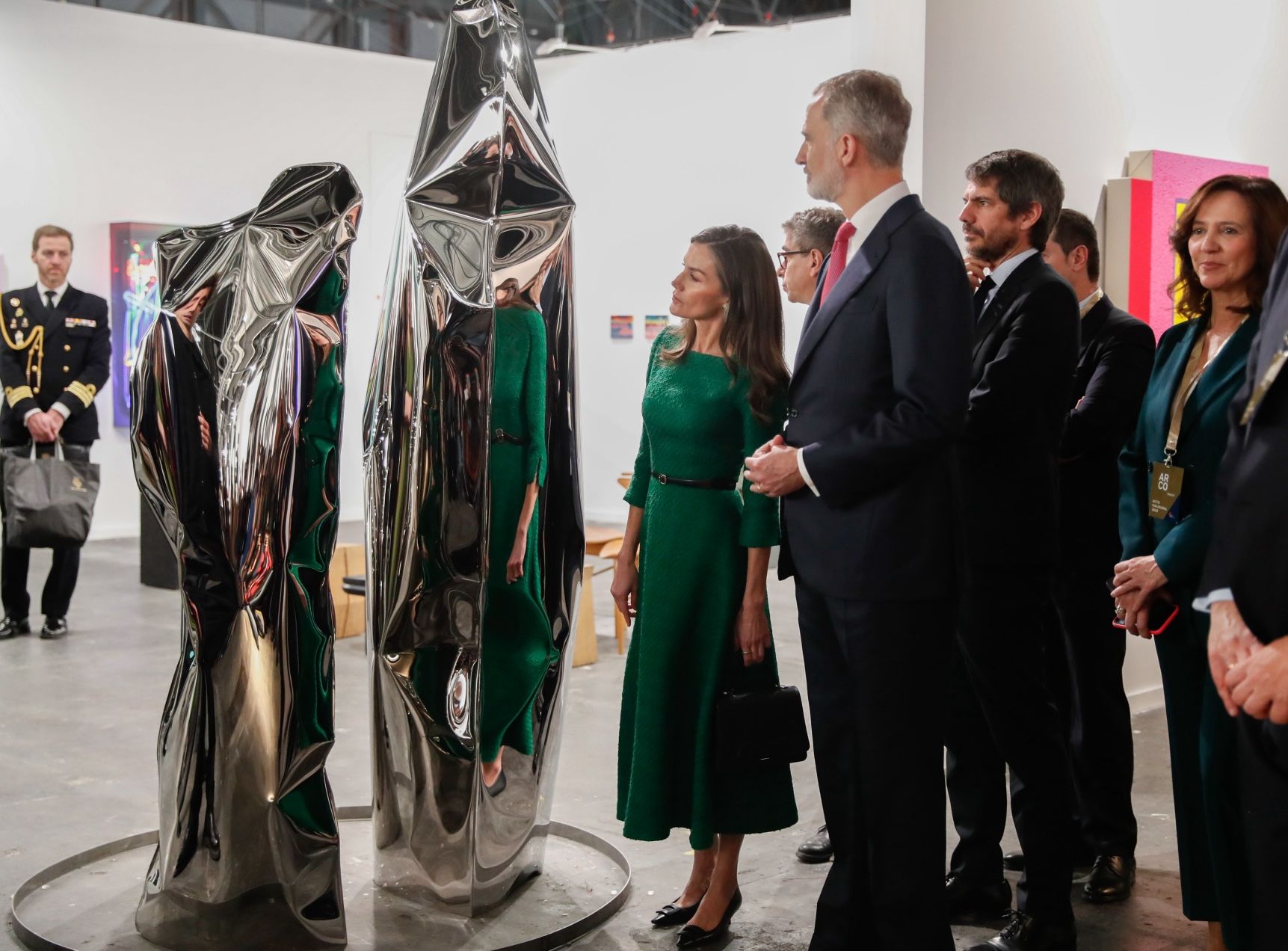 ​Felipe y Letizia inauguran ARCO: de su interés por los artistas de Oriente Medio a las protestas por el IVA cultural 