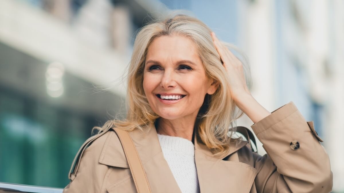 Cómo hacer el “lavado inverso” para dar volumen en cabellos finos o grasos