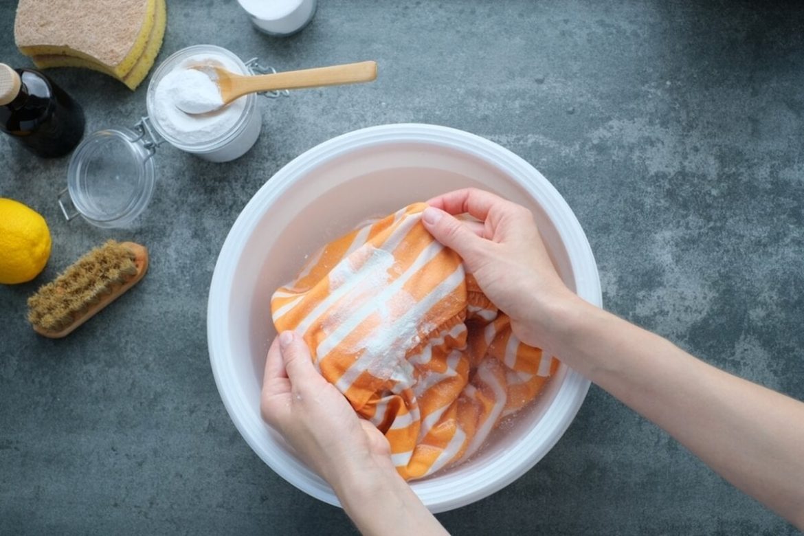 Oxígeno activo quitamanchas: cómo activarlo para desbloquear su poder blanqueador