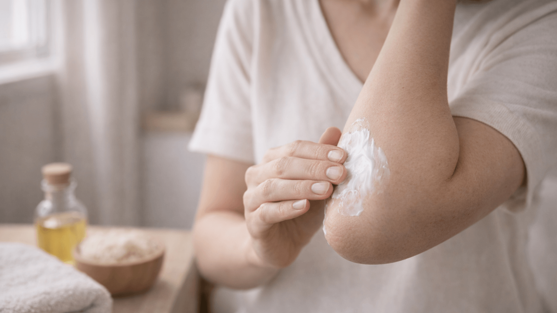 Si tus codos se ven resecos, prueba estos 7 cuidados en casa para que mejorarán su apariencia