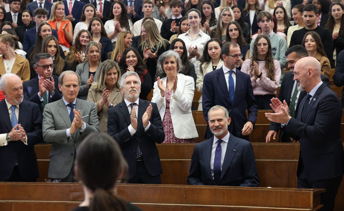 ​Felipe VI, ante el frágil alto el fuego con Irán, recuerda que “solo sobre el Derecho puede sostenerse una paz duradera” 